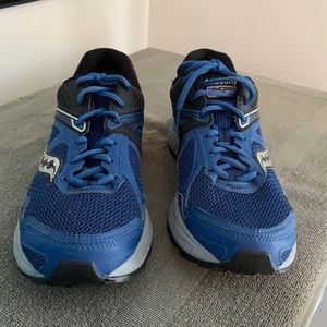 Men’s Saucony Cohesion 10 sneakers